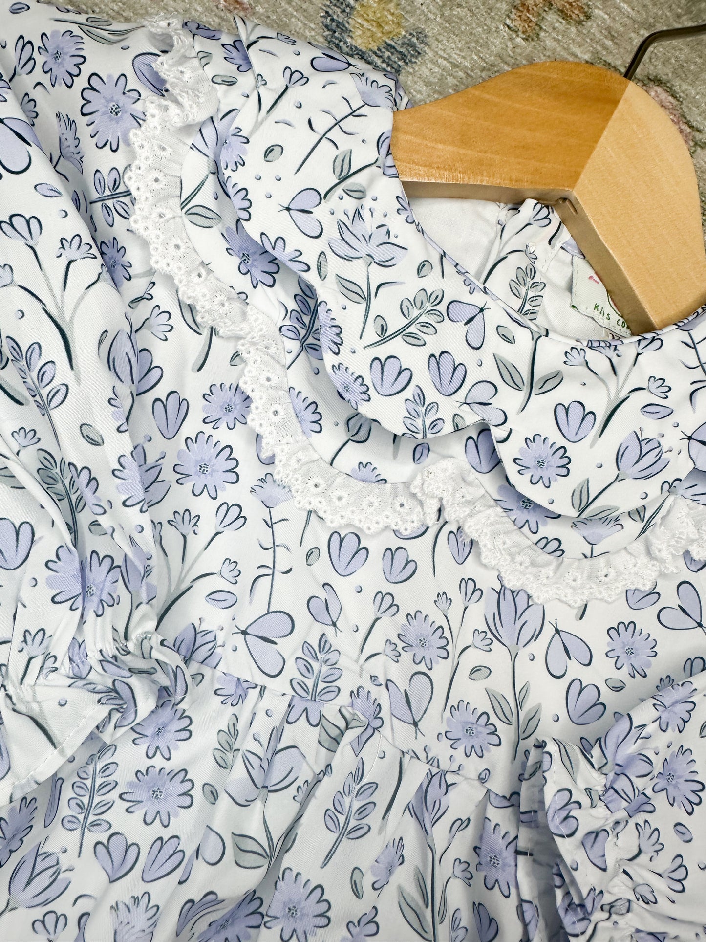 Belle in Blue Bubble